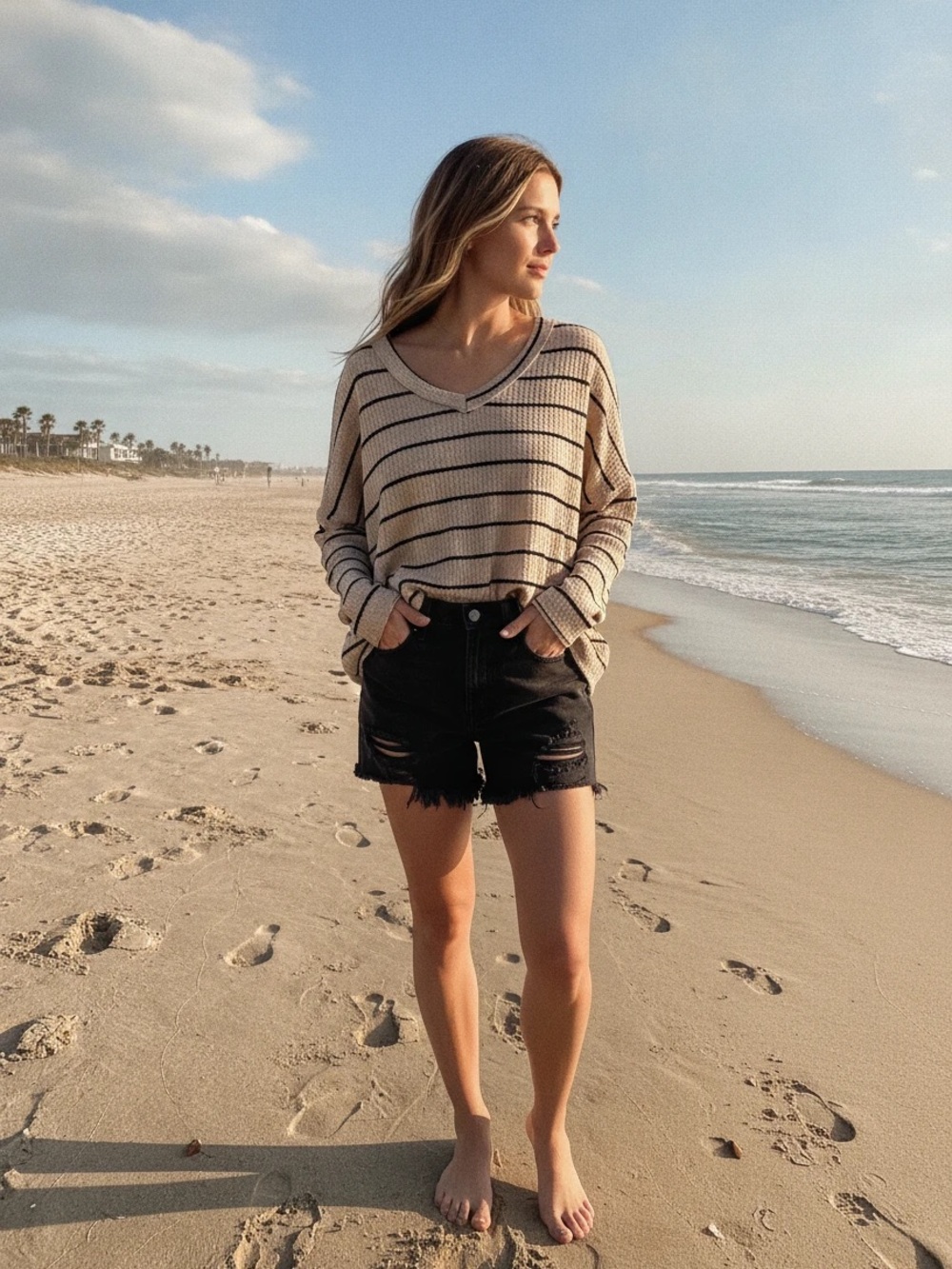 Altar'd State Women’s Oversized V-Neck Waffle Thermal in Oatmeal/Black Size S/LS